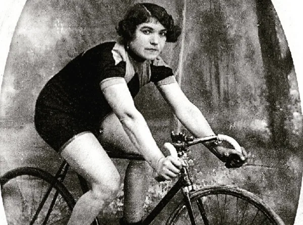 7 mujeres ciclistas que pasaron a la historia